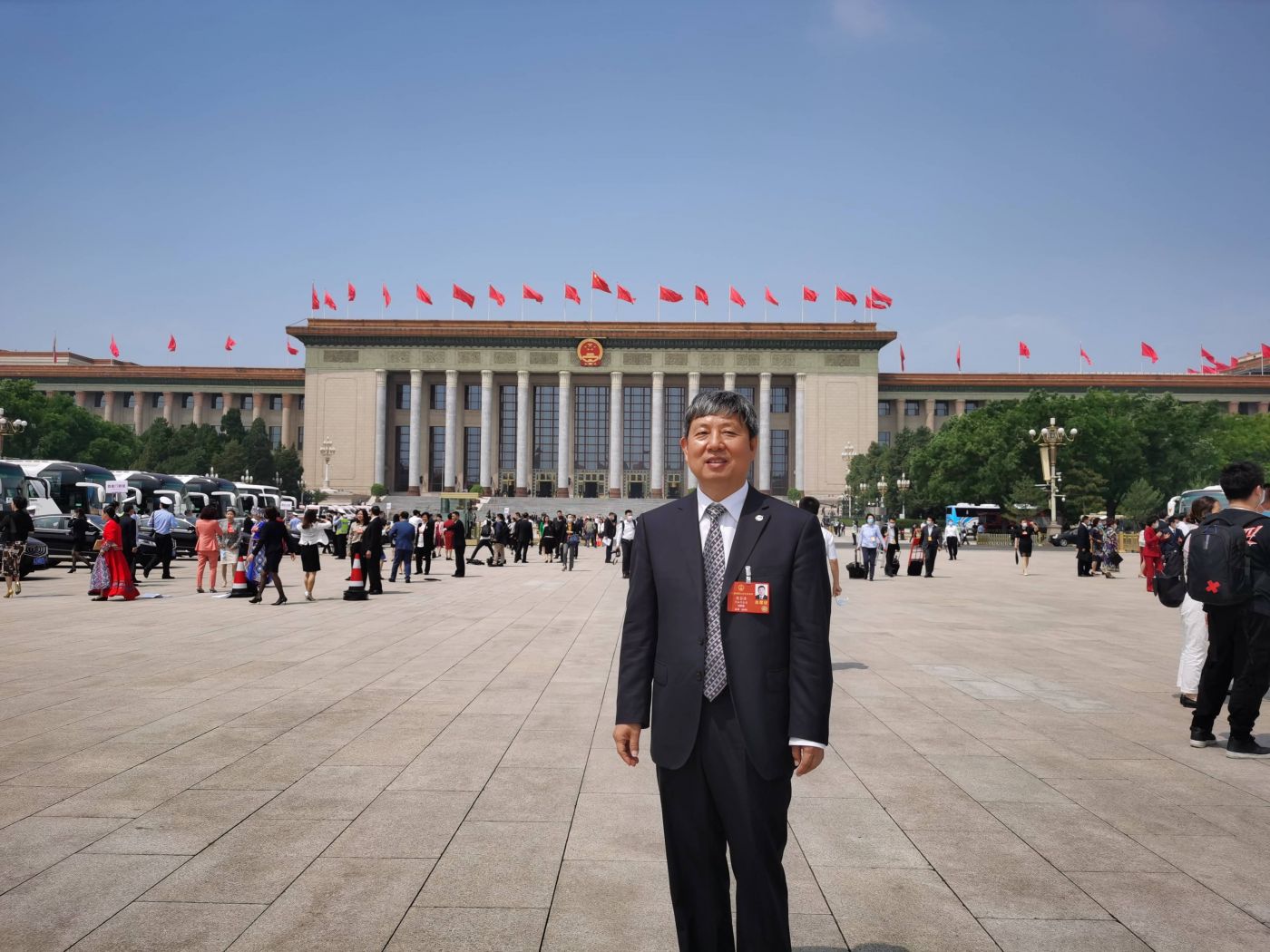 5. 全国人大代表、中国工程院院士、乐鱼（中国）科技委副主任、中国航空研究院副院长樊会涛