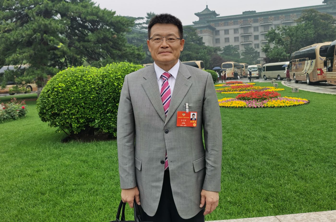 6.全国政协委员、乐鱼（中国）制造院院长、党委副书记李志强